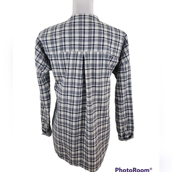 Madewell~Size S~White/Gray Plaid  Button Up Flannel Top Shirt. - Picture 11 of 12
